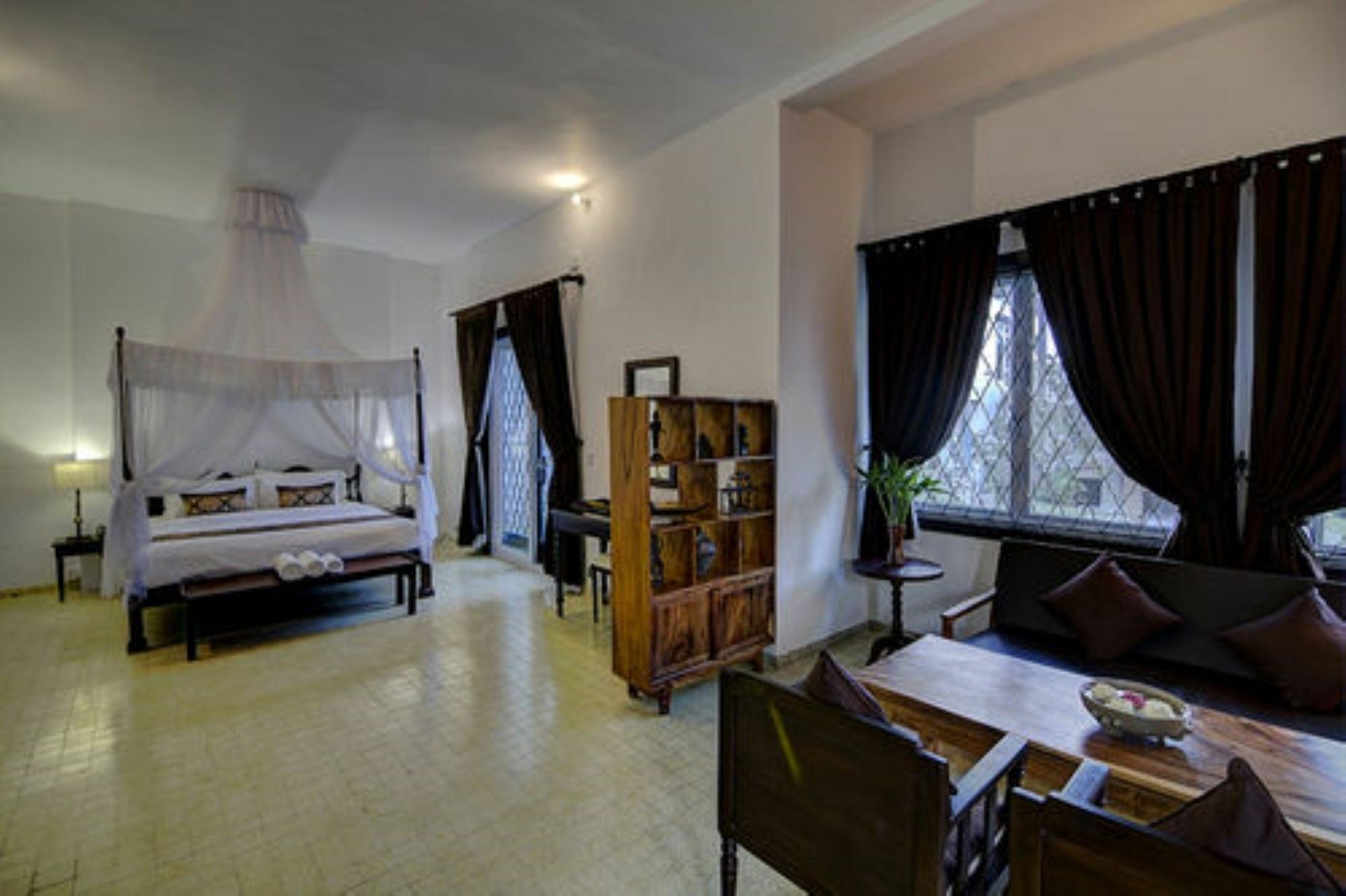 Prasats Boutique Hotel Phnom Penh Exterior foto